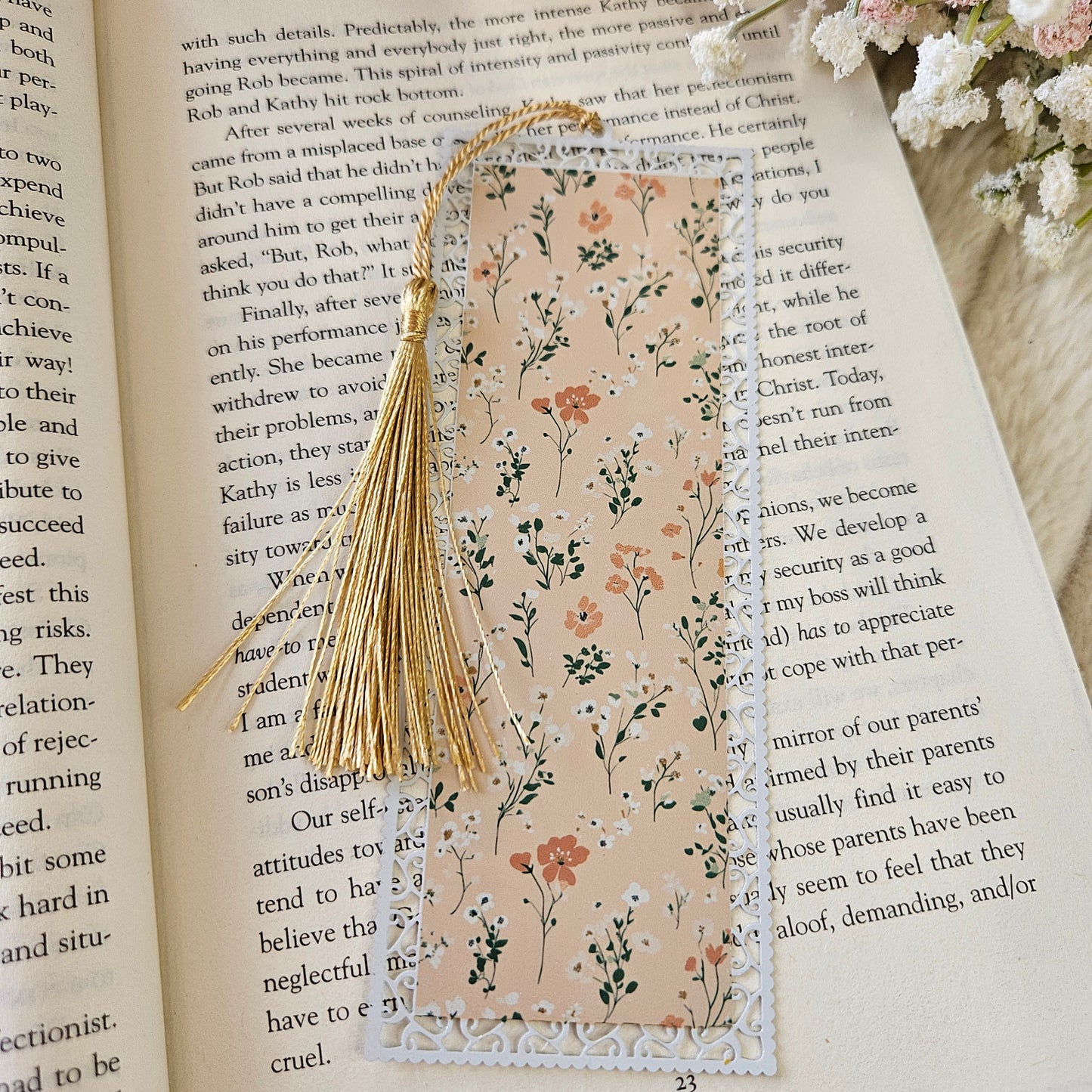 Bookmark - Spring Ditsy Peach Floral