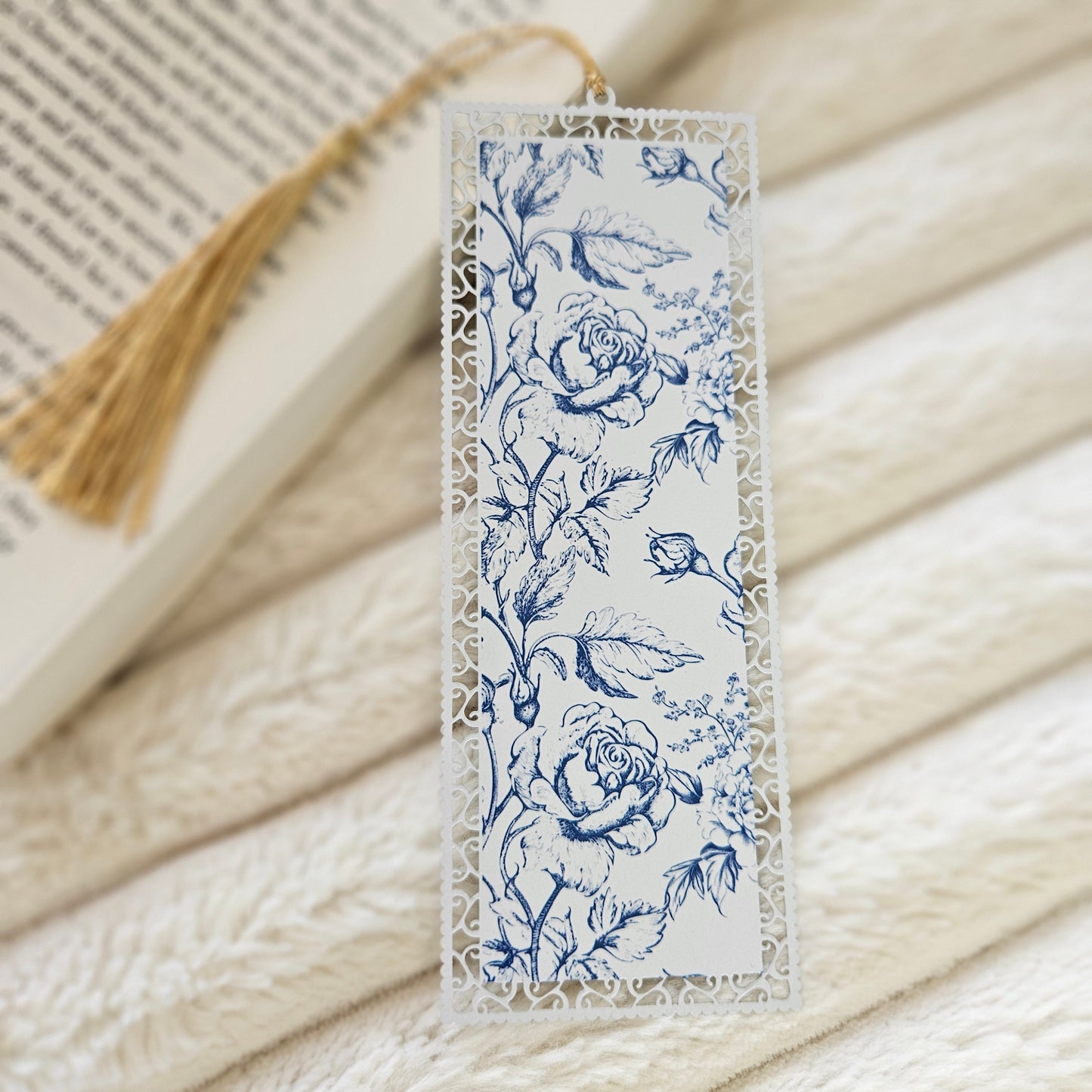 Bookmark Chinoiserie Blue Floral