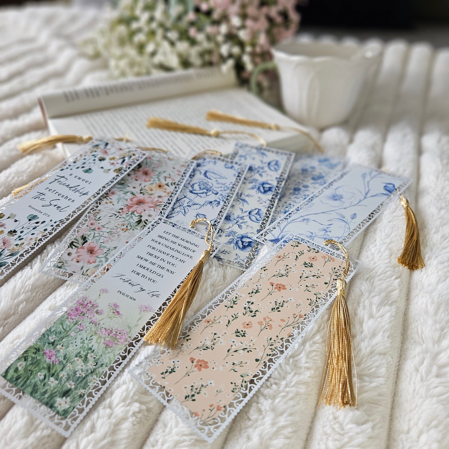 Bookmark - Chinoiserie Blue Bird Floral