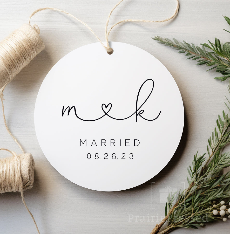 Engagement/Wedding Ornament Minimalist
