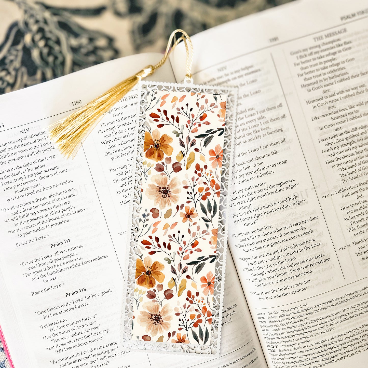 Bookmark - Pretty Fall Cottagecore Floral